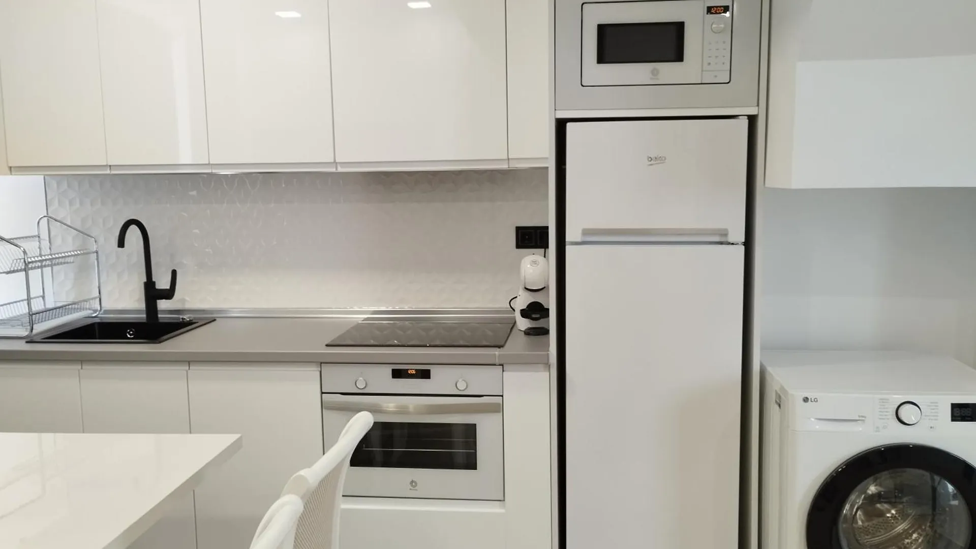 New Central & Cosy Apartments At Fuengirola Beach