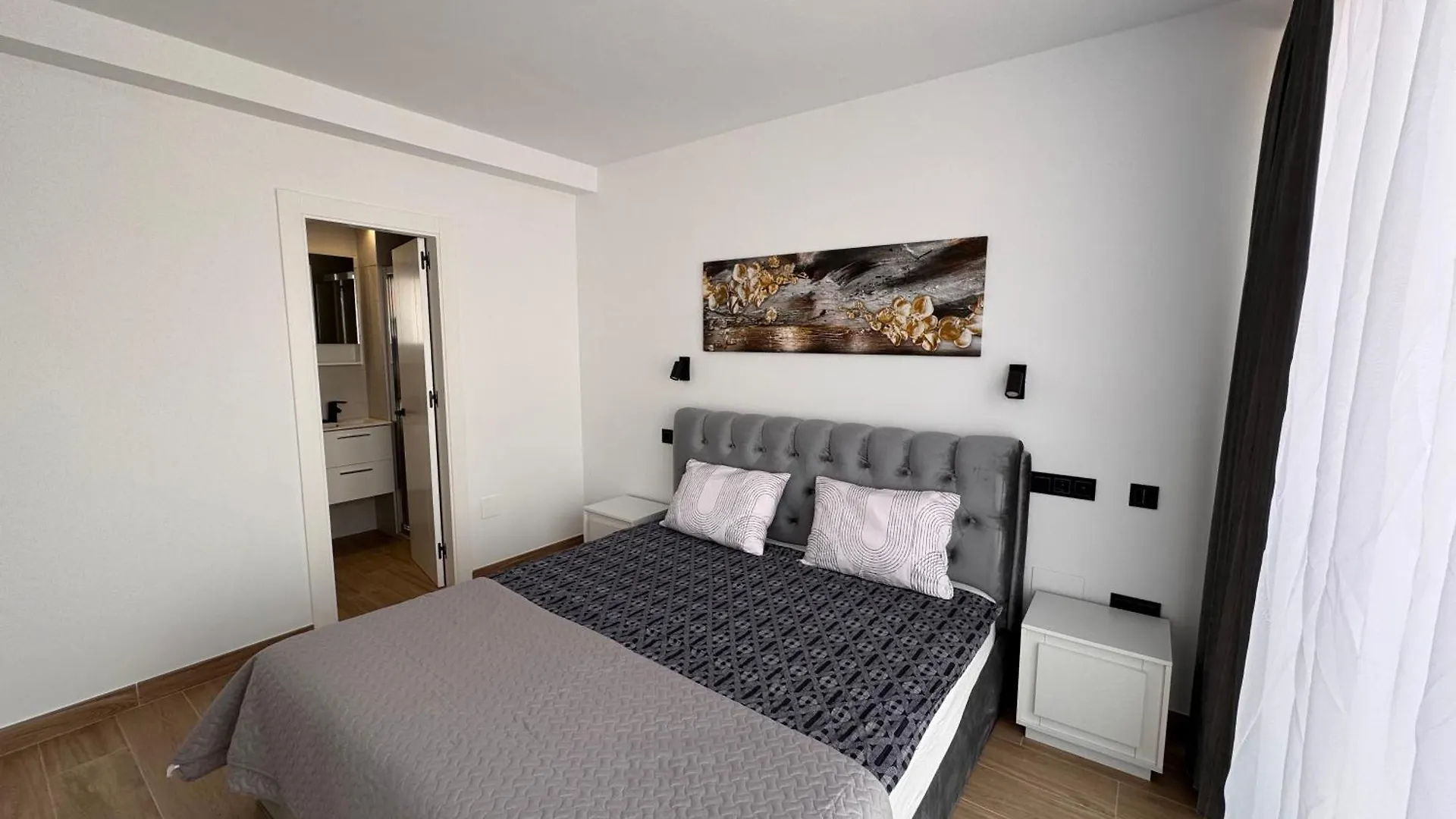 New Central & Cosy Apartments At Fuengirola Beach Spanje